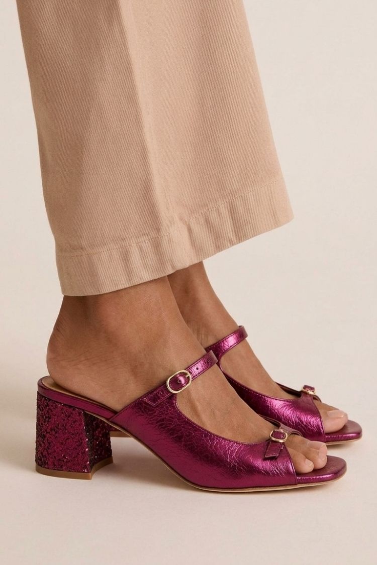 Tarnia | Effortless Gold Summer Sandals
