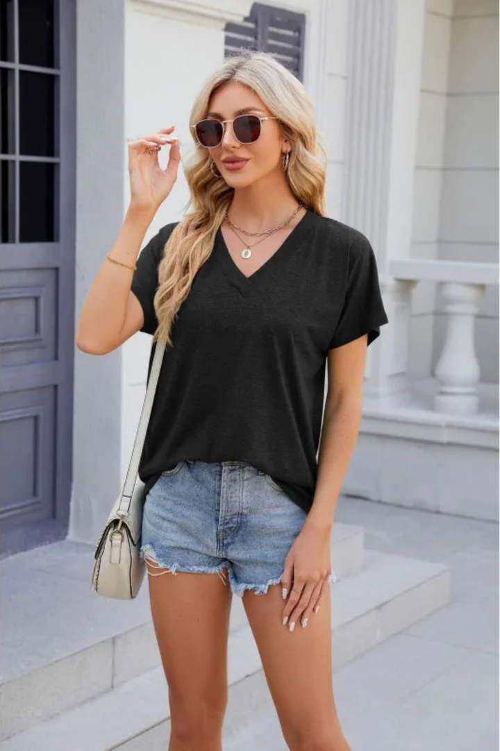 Amaroo | Easy V Neck Cotton Blouse