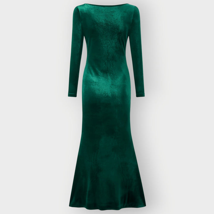 Kryenna | Luxe Evening Silhouette Velvet Gown