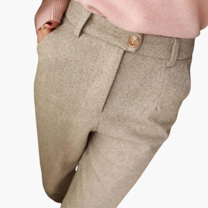 Sibyl | Tailored Straight Leg Trousers with Pockets