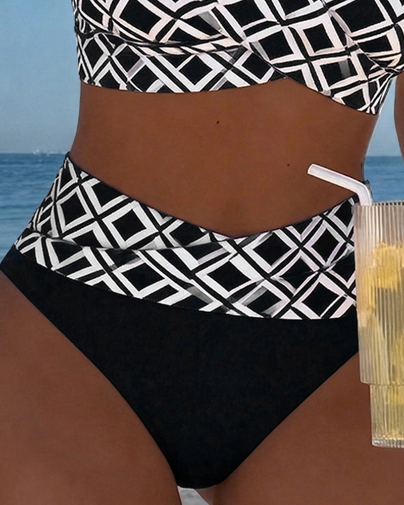 Naia | Diamond-Pattern Two-Piece Bikini