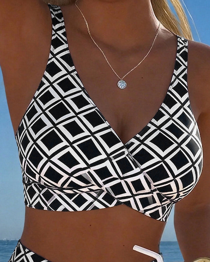 Naia | Diamond-Pattern Two-Piece Bikini