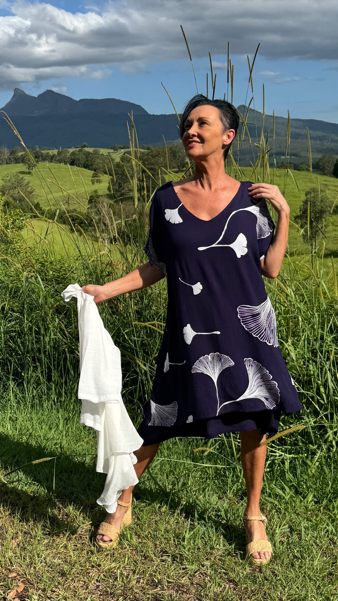 Eleanor | Garden Print Midi Dress
