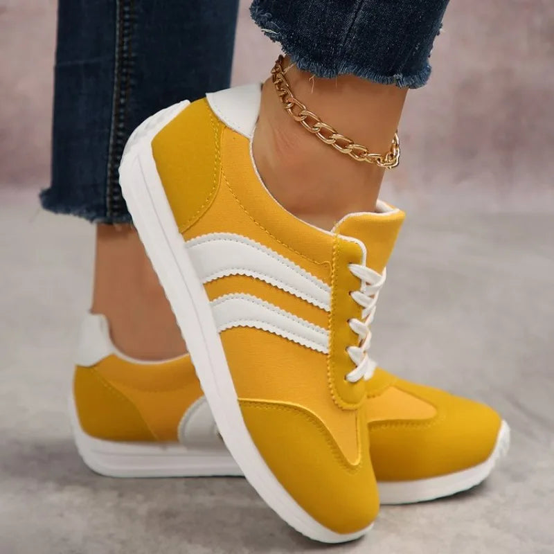 Blythe | Lightweight Walking Sneaker
