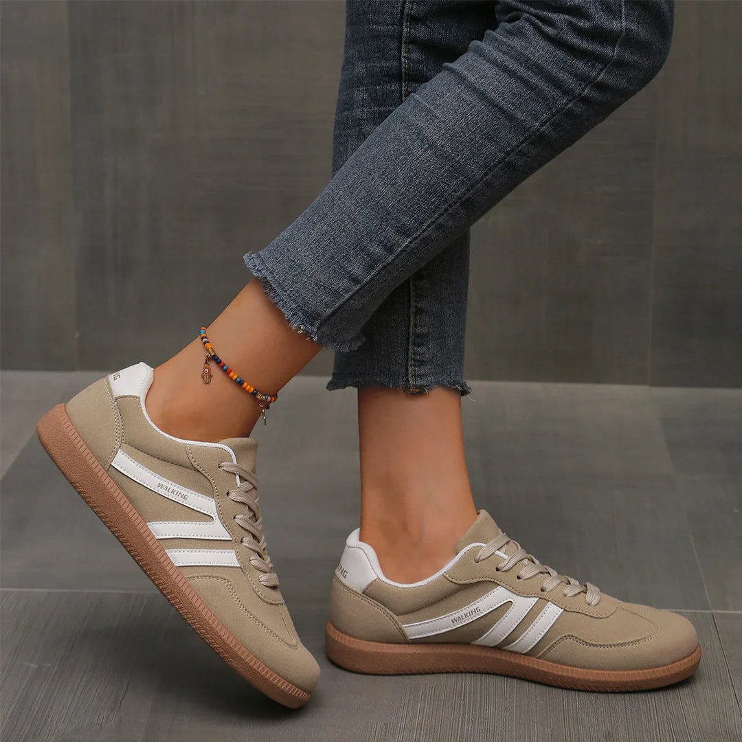 Reese | Retro Stripe Sneaker