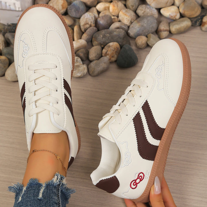 Vada | Embroidered Training Sneaker