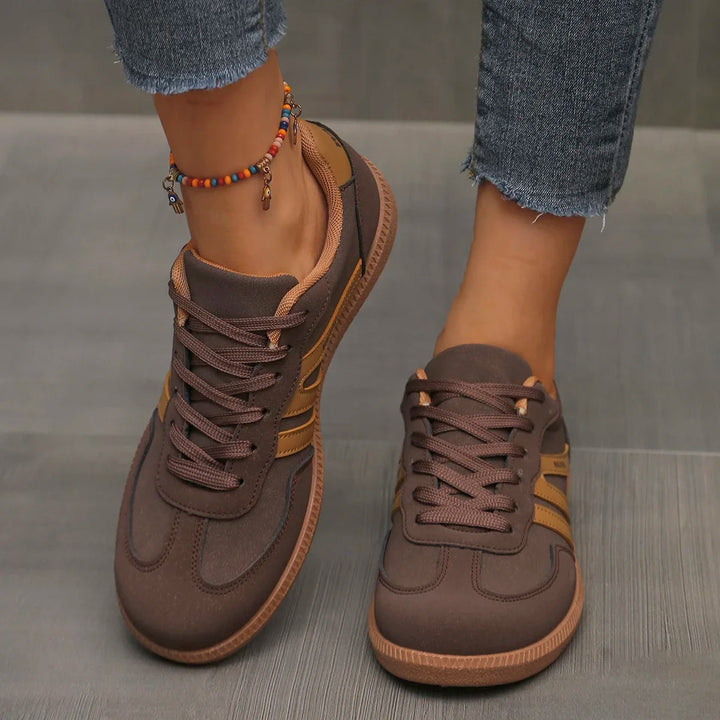 Reese | Retro Stripe Sneaker