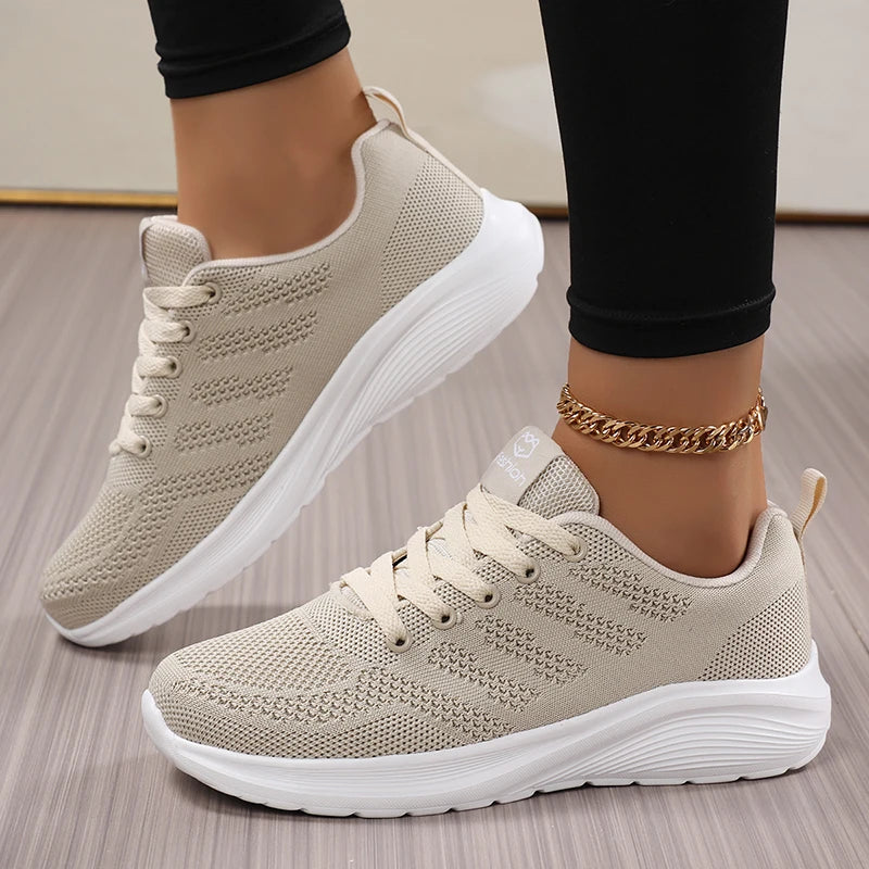 Nova | Everyday Sports Sneaker
