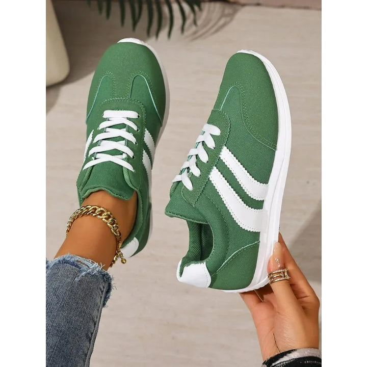Blythe | Lightweight Walking Sneaker