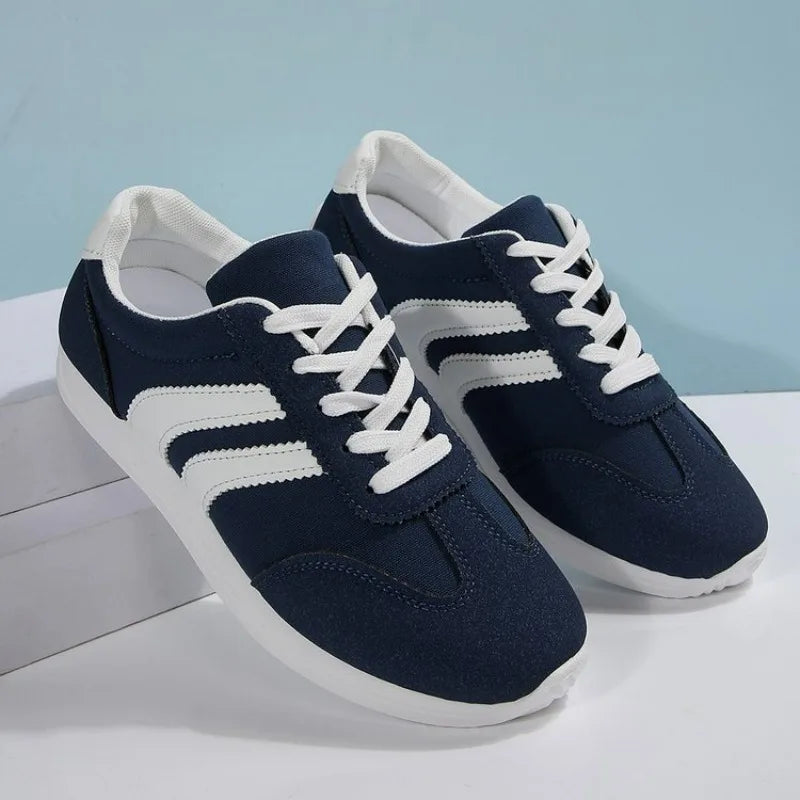 Blythe | Lightweight Walking Sneaker