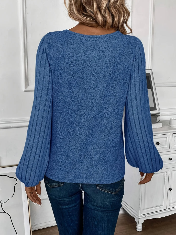 Millie | Ribbed V-Neck Long-Sleeve Top