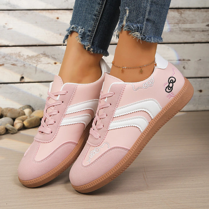 Vada | Embroidered Training Sneaker