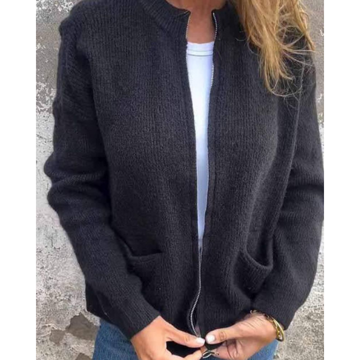 Mila | Classic Ribbed Cardigan