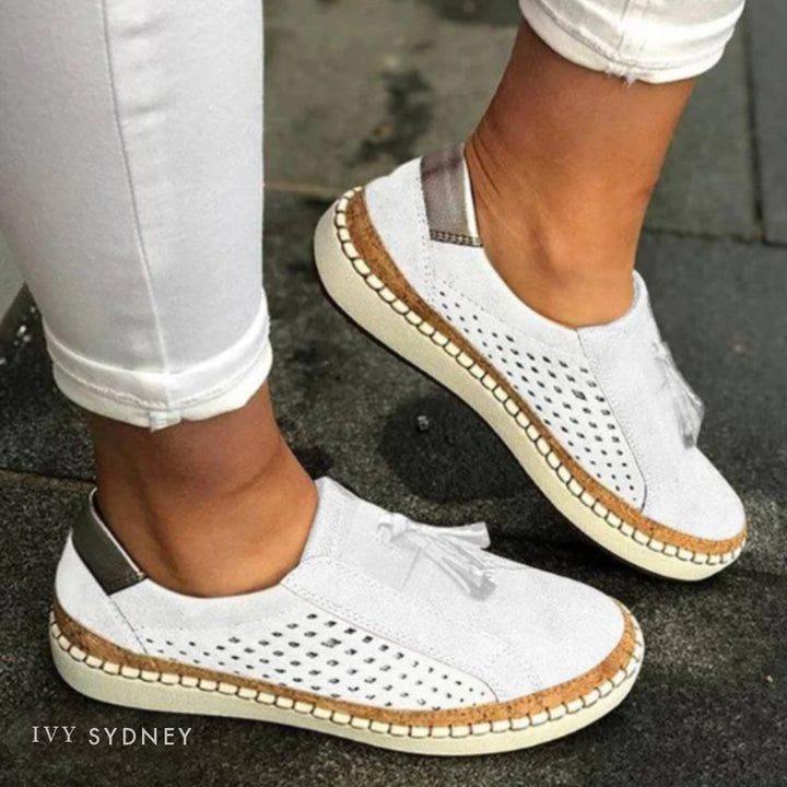 Emma orthopedic comfort slip-ons in White