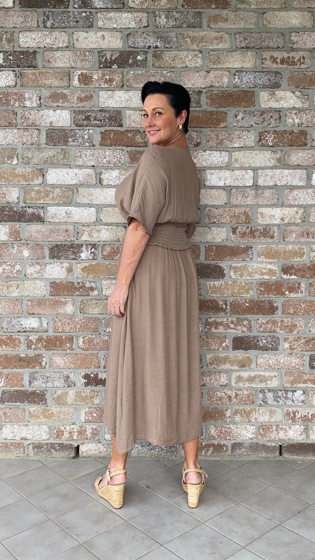 Penelope | Flowy Midi Dress