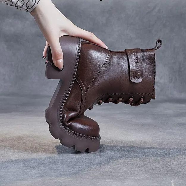 Holly | Orthopedic Boots